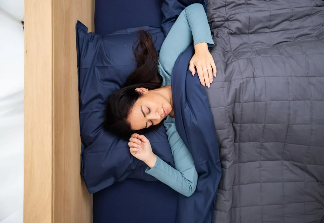 Diagram showing the four stages of sleep cycle